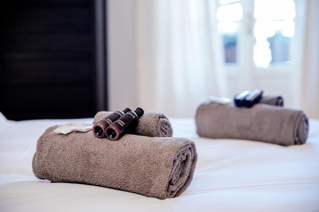 La Finestra Sul Duomo - The House Of Travelers Apartment โกโม ภายนอก รูปภาพ