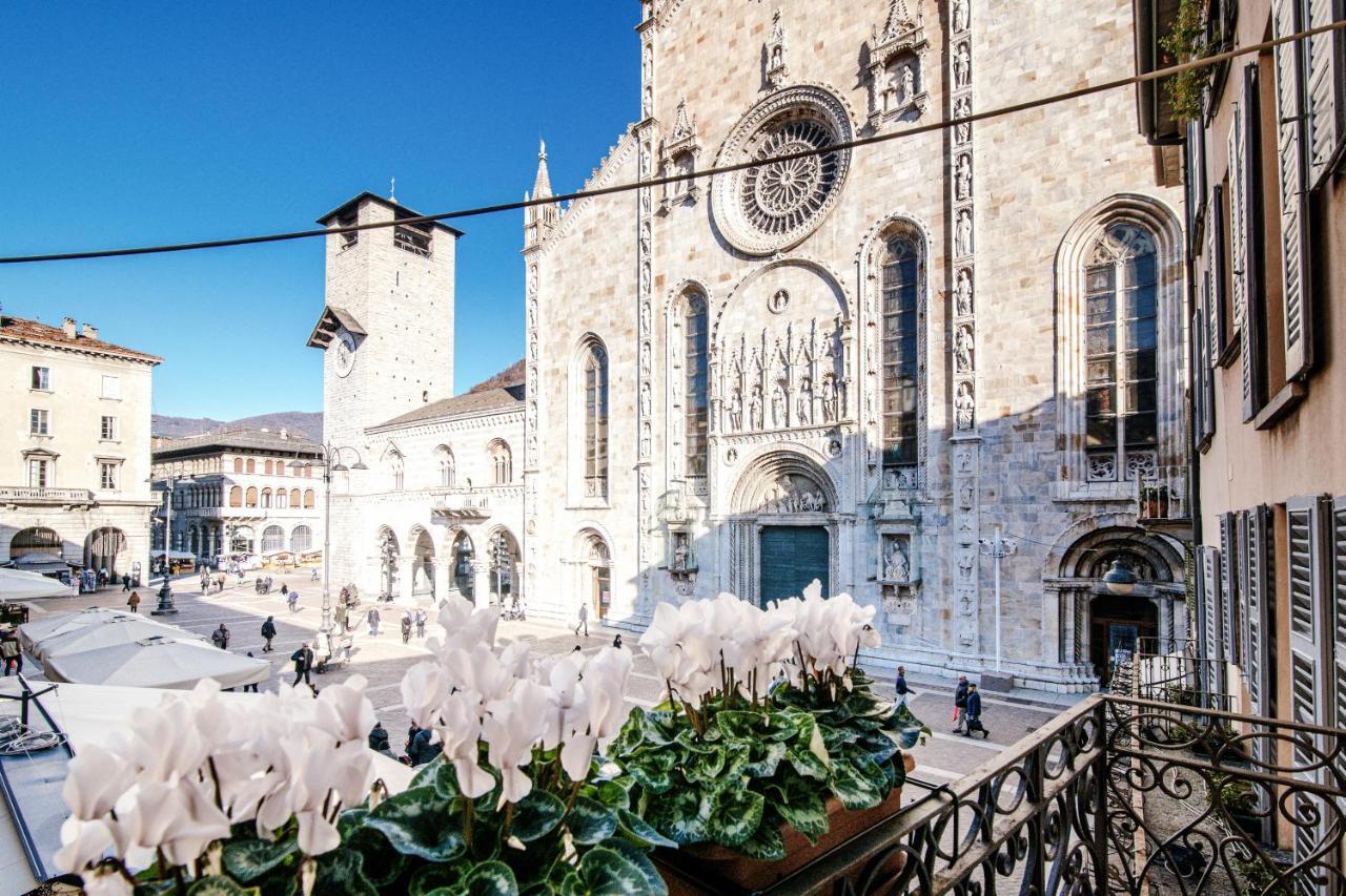 La Finestra Sul Duomo - The House Of Travelers Apartment โกโม ภายนอก รูปภาพ