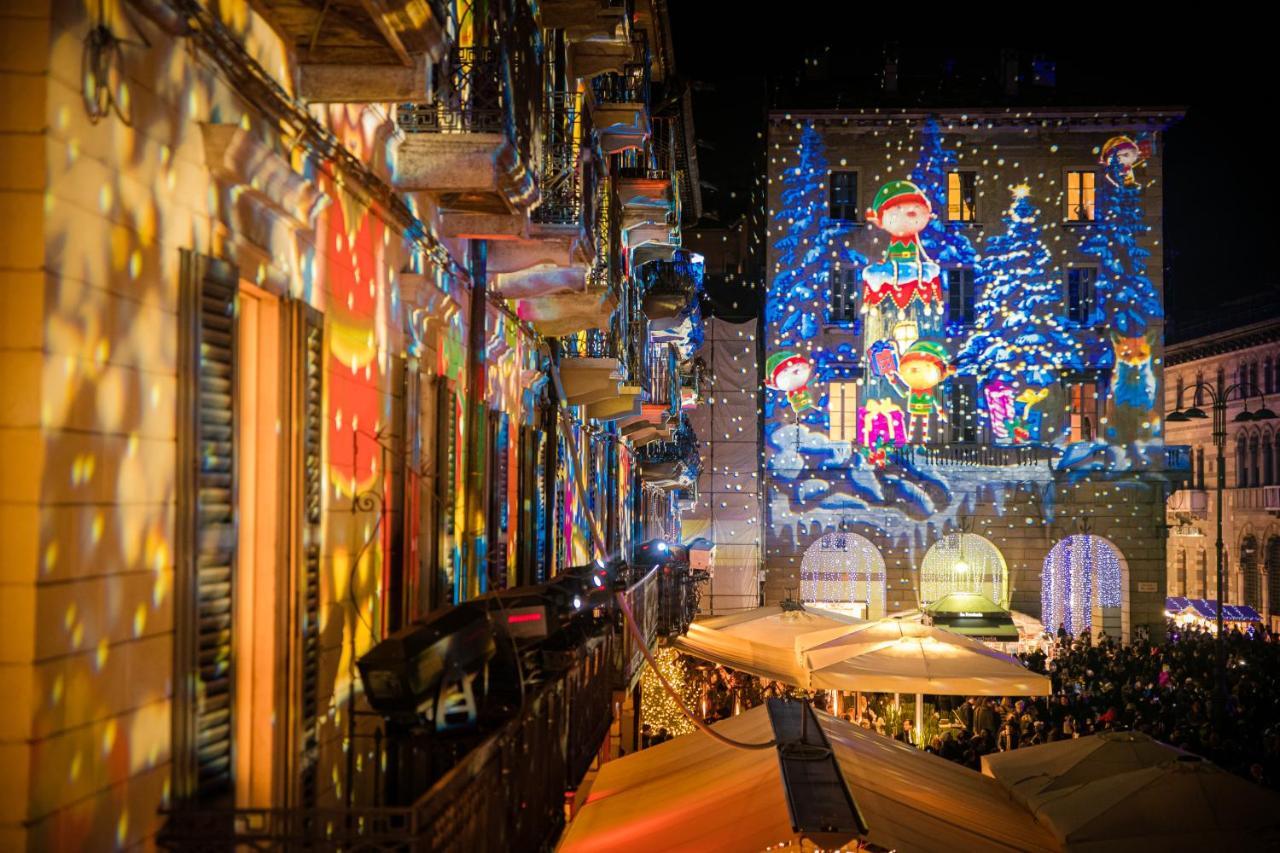 La Finestra Sul Duomo - The House Of Travelers Apartment โกโม ภายนอก รูปภาพ