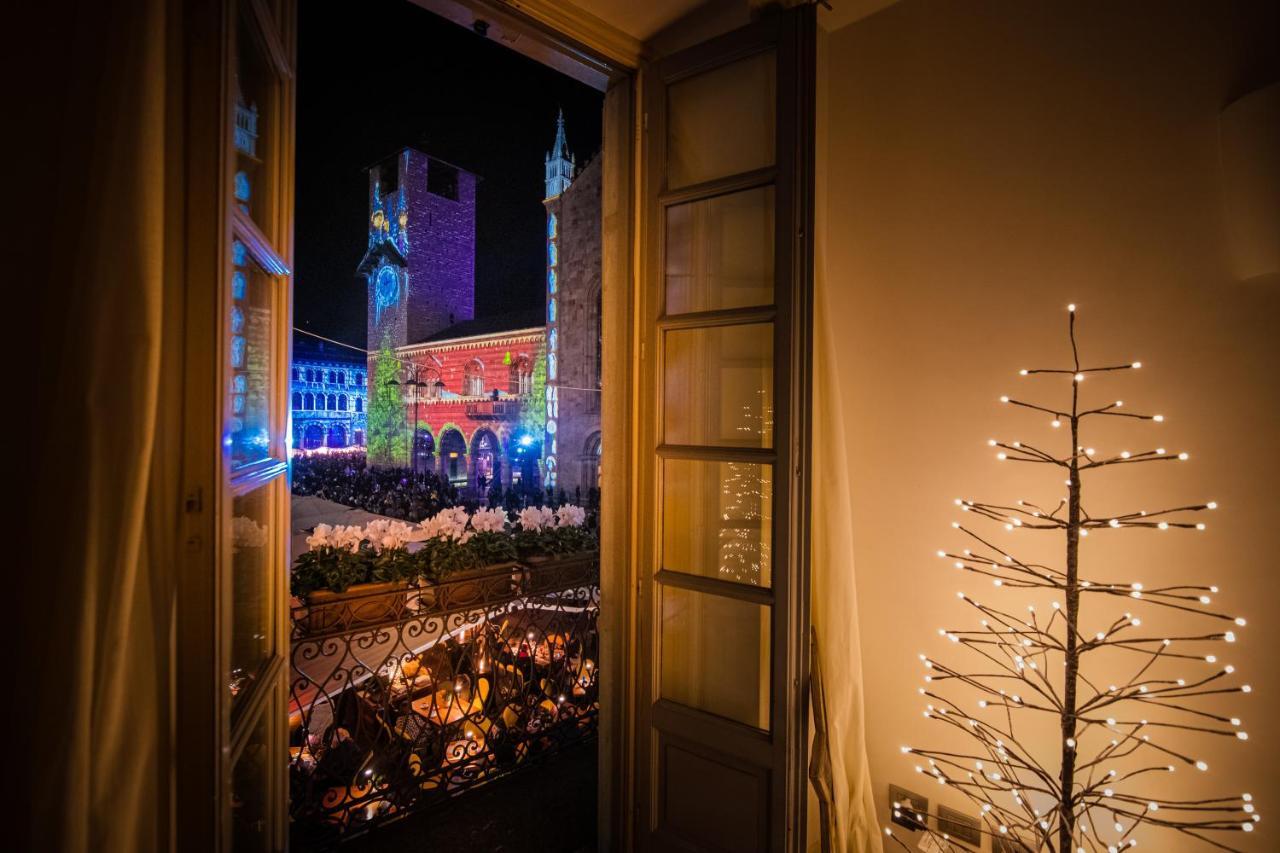La Finestra Sul Duomo - The House Of Travelers Apartment โกโม ภายนอก รูปภาพ